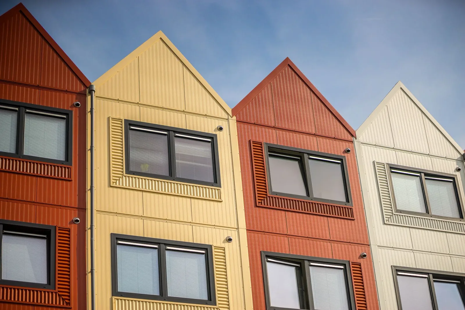 Opportunity Zones After 2026: The December 31 Deadline and the New Rolling Deferral